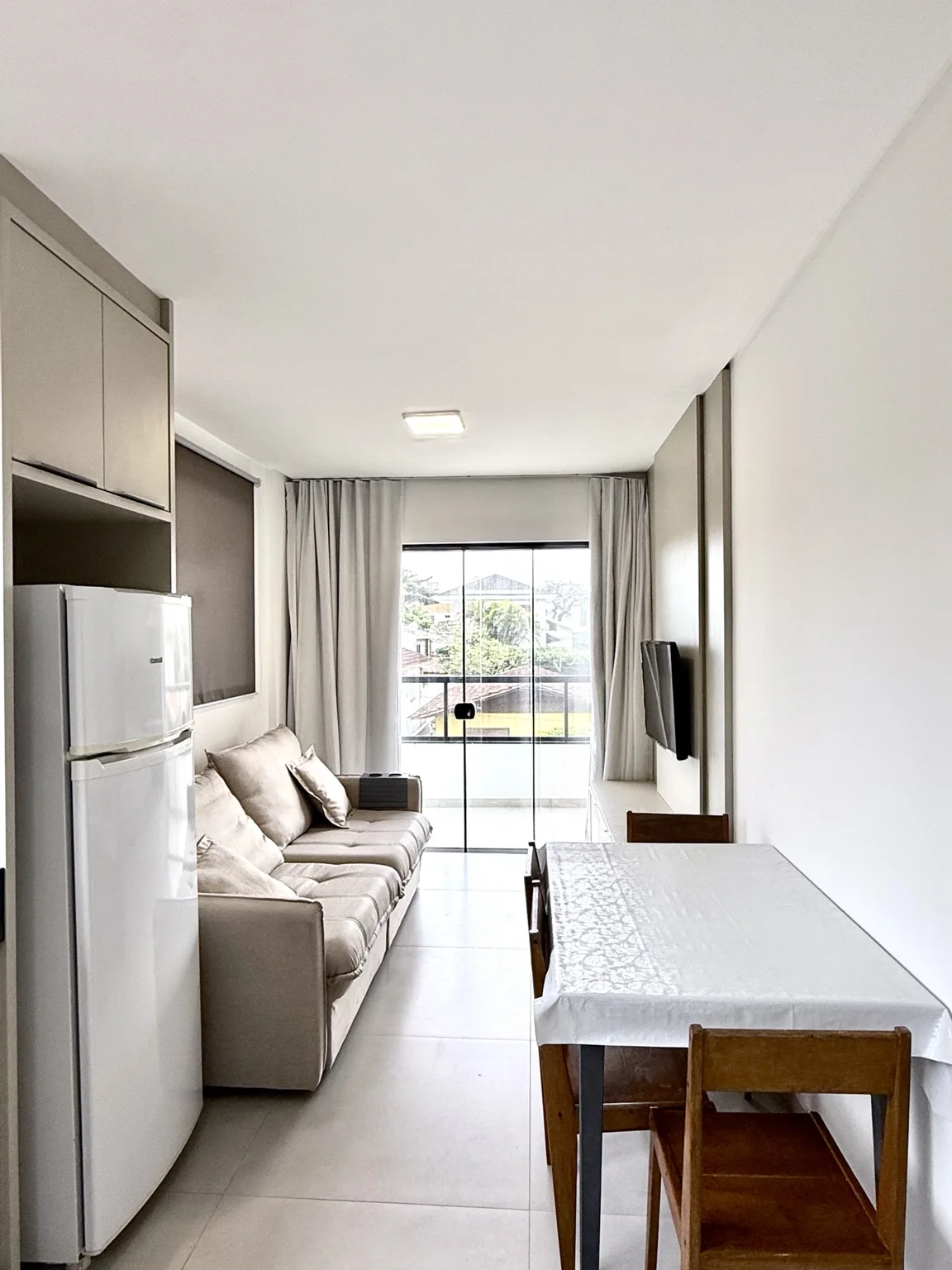 Apartamento Mobiliado | 1 Suíte + 1 Dormitório - foto 3