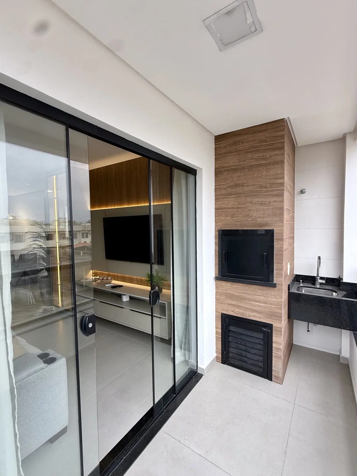 Apartamento Mobiliado | 1 Suíte + 2 Dormitórios - foto 7