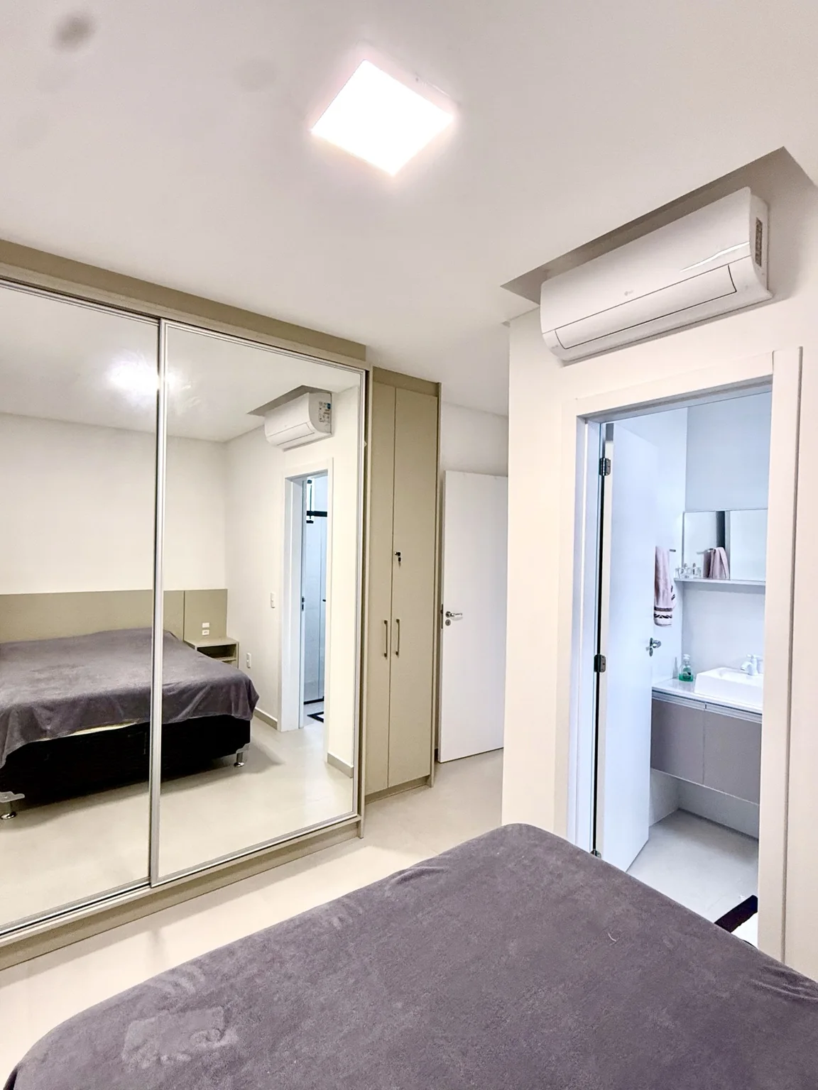 Apartamento Mobiliado | 1 Suíte + 2 Dormitórios - foto 11