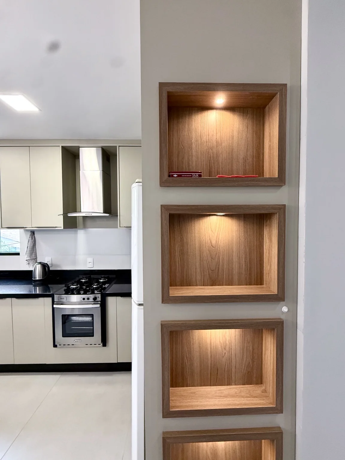 Apartamento Mobiliado | 1 Suíte + 2 Dormitórios - foto 17